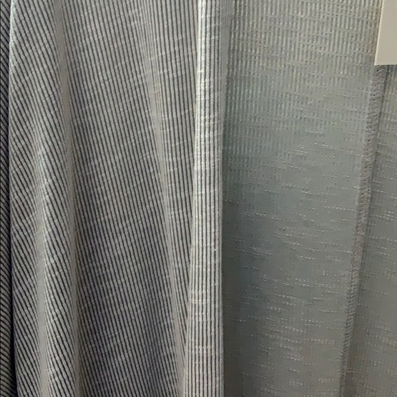 Poncho - Picture 5 of 5